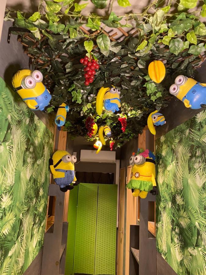 Hotel Jungle Fun Fun Osaka Esterno foto
